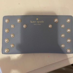 New kate spade serrano place pearl wallet.